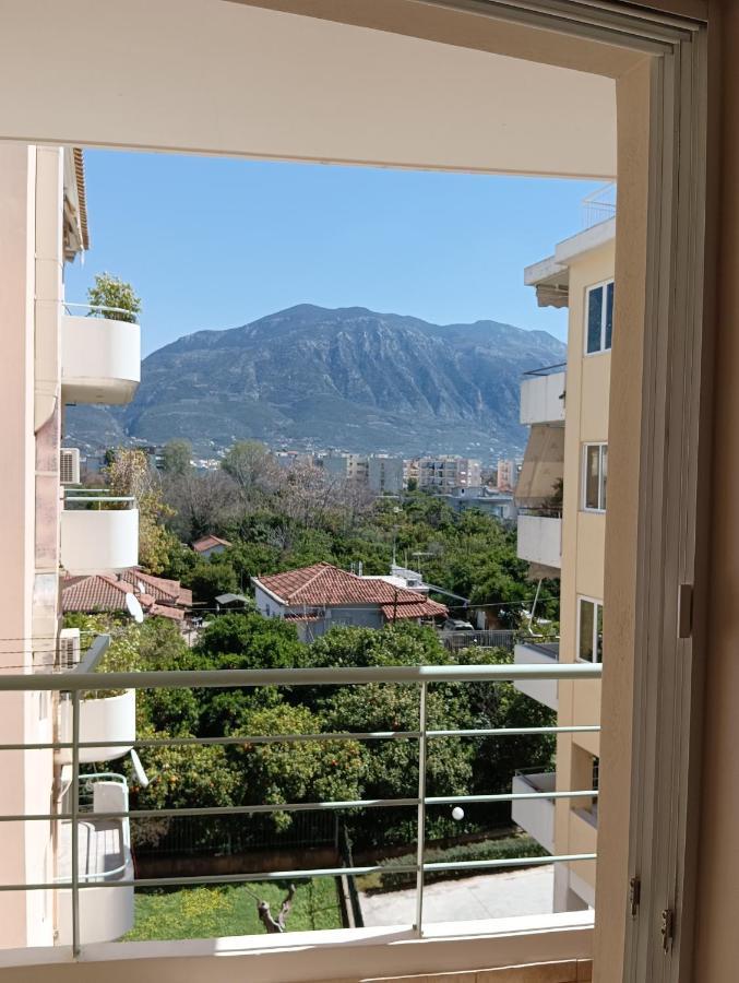 Thalia Apartment In Kalamata, 15' Walk From The City Center And The Beach 外观 照片